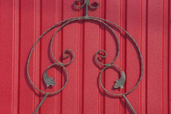 Fragment Fence Forged Rods Red Wall — Stock Photo, Image