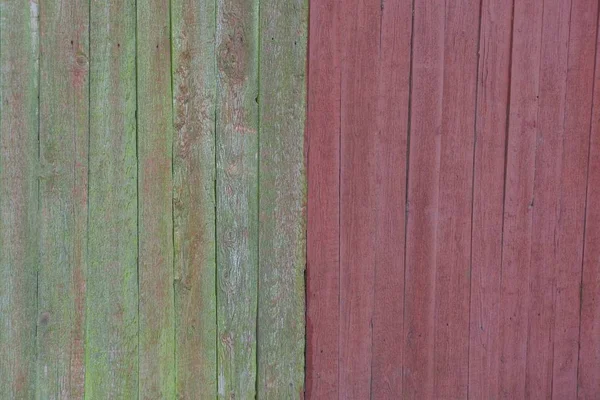 Zielony Czerwony Drewniany Tekstury Deski Ogrodzenia — Zdjęcie stockowe