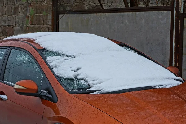 Parte Carro Castanho Com Neve Geada Pára Brisas — Fotografia de Stock