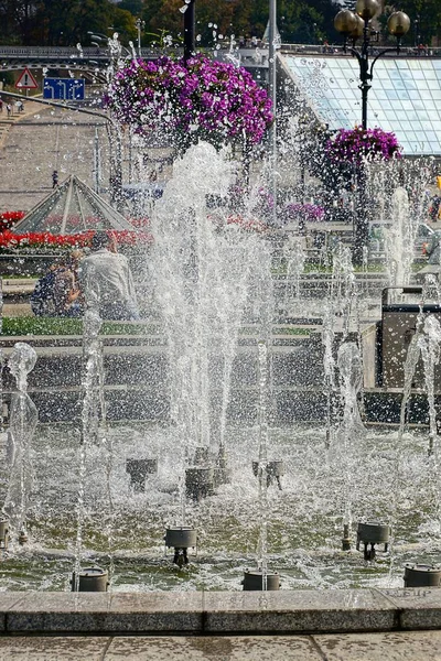 Part City Fountain Drops Sprays — Stock Photo, Image