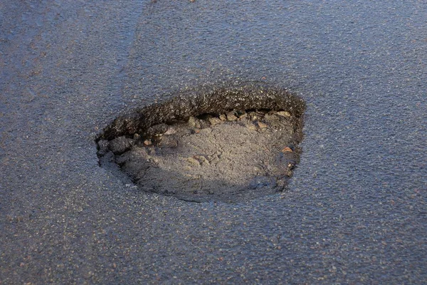 Trou Nid Poule Gris Sur Route Asphaltée — Photo