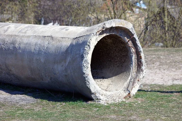 Big Old Gray Concrete Pipe Lying Green Pipe — Stock Photo, Image
