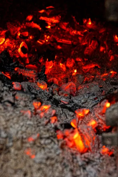 Текстура Красного Тепла Пепла Потухшего Огня — стоковое фото