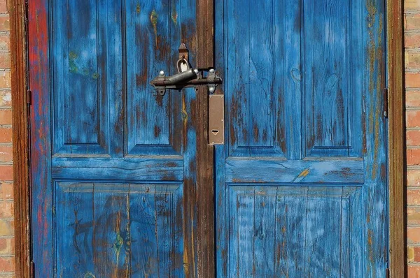 Parte Puerta Tablones Madera Deshilachada Azul Candado — Foto de Stock