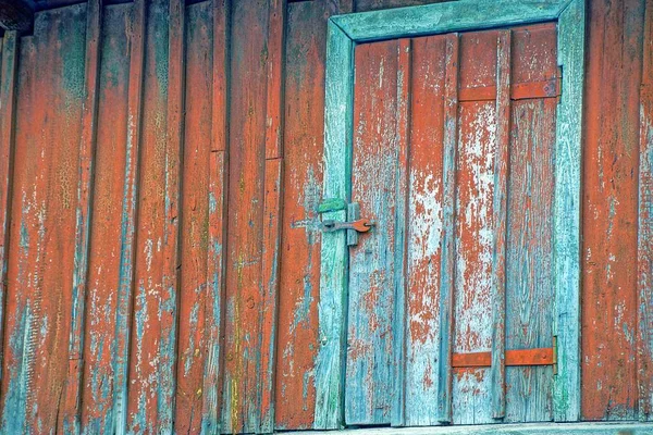 Vecchia Porta Sul Muro Legno Rosso — Foto Stock