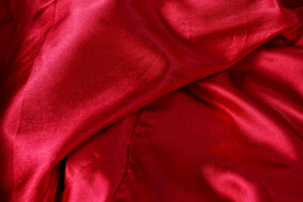 ipek kumaş buruşturulmuş kırmızı arka plan