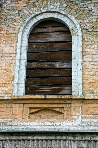 Altes Fenster Aufgebrochen — Stockfoto