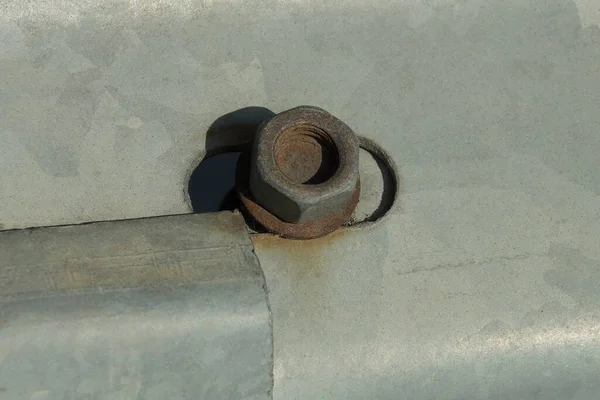 Brown Iron Rusty Nut Screwed Bolt Gray Metal Wall — Stock Photo, Image