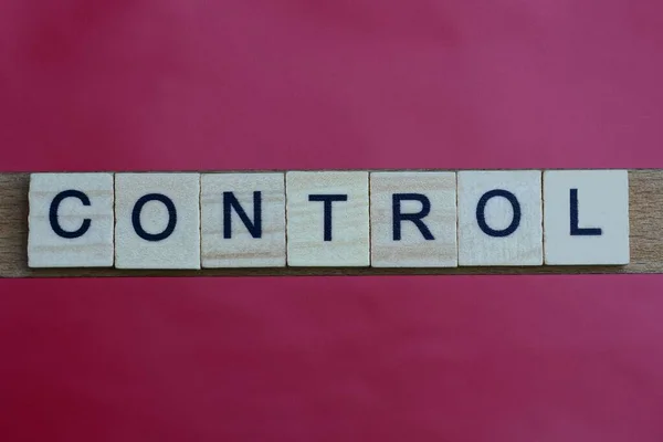 Texto Controle Palavra Pequenas Letras Madeira Cinza Com Fonte Preta — Fotografia de Stock