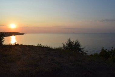 Karadeniz kıyısında gündoğumu