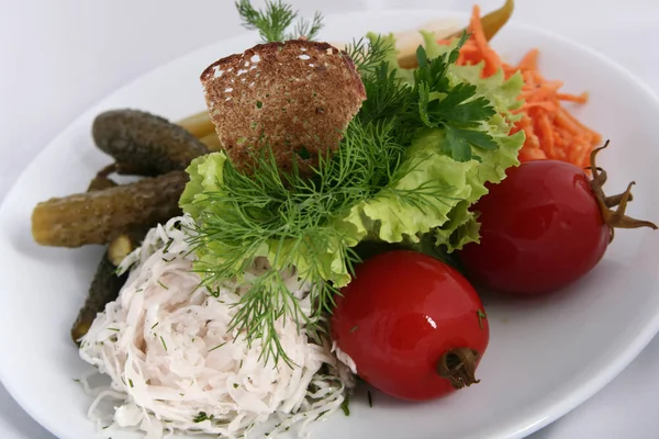 Klasik Ukrayna Rus Mutfağı Turşu Marine Edilmiş Domates Salatalık Havuç — Stok fotoğraf