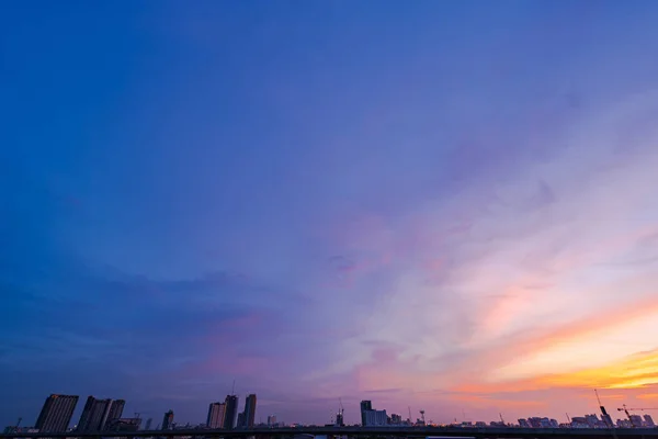 Twilight Skyline Van Silhouet Van Grote Stad — Stockfoto