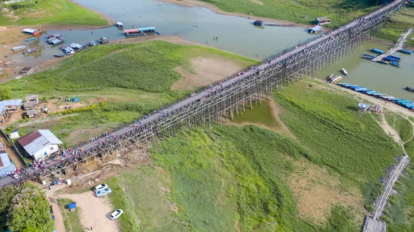 Aerial Top View Wooden Bridge Tour Boat Sangklaburi Kanchanaburi Province — Stock Photo, Image