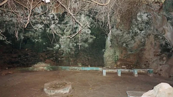 Jaskinia Hinduskiej Świątyni Nyali Kenii — Zdjęcie stockowe