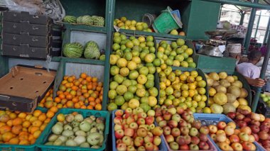 kenya Mombasa'da yerel gıda piyasasının