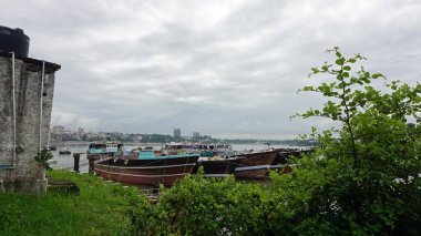 kenya Mombasa'da eski limanda