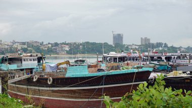 kenya Mombasa'da eski limanda