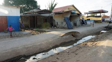 Mombasa, Kenya, Haziran 2018 - yaklaşık Kenya tipik streetlife