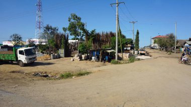 Mombasa, Kenya, Haziran 2018 - yaklaşık Kenya tipik streetlife