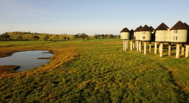 Voi, Kenya, Haziran 2018 - yaklaşık rahat Safari Lodges