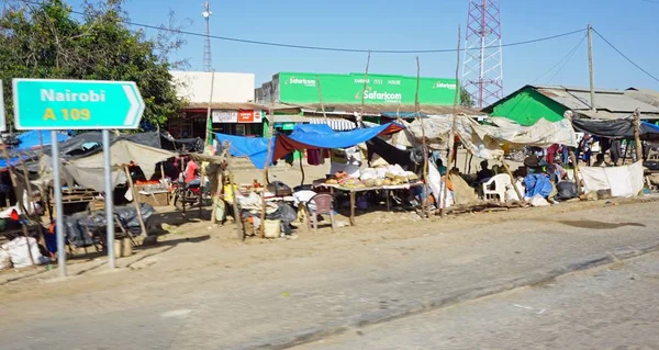Mombasa, Kenya, Haziran 2018 - yaklaşık Kenya tipik streetlife