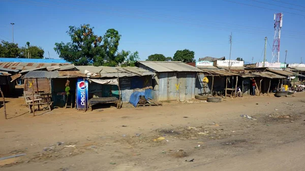 Voi, Kenya, Haziran 2018 - yaklaşık Kenya tipik streetlife