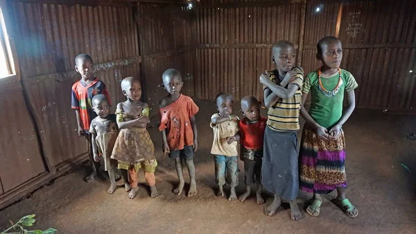 Kimana, Kenya, Haziran 2018 - yaklaşık yerel çocuk okulda