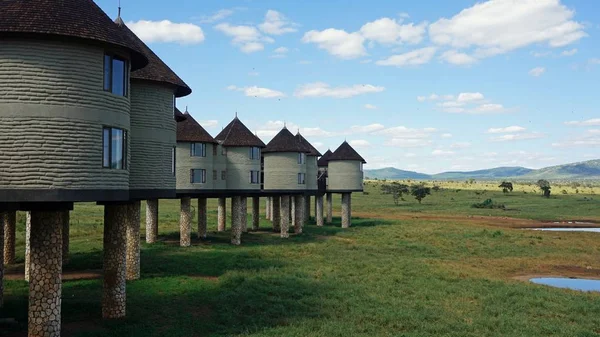 Voi, Kenya, Haziran 2018 - yaklaşık rahat Safari Lodges