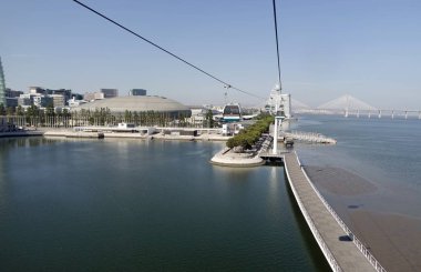 Lizbon Portekiz modern yeni teleferik