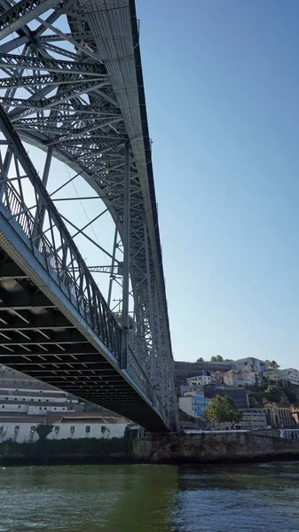 Гигантский Дом Луиса Мост Порту — стоковое фото