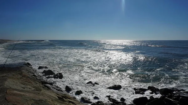 Важкі Хвилі Чотириденному Пляжі Восени — стокове фото