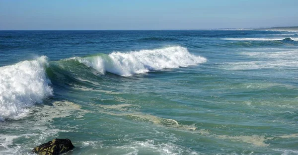 Fouradouro Beach Ősz Folyamán Nagy Hullámok — Stock Fotó