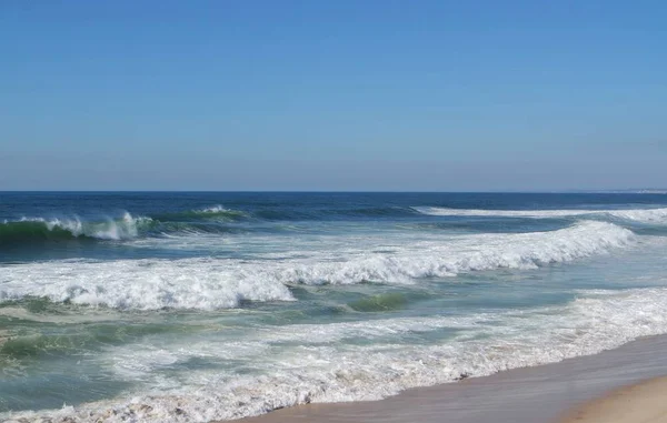 秋日在四德罗海滩的巨浪 — 图库照片