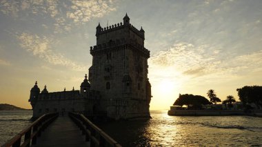 Lizbon belemtower doğal günbatımı 