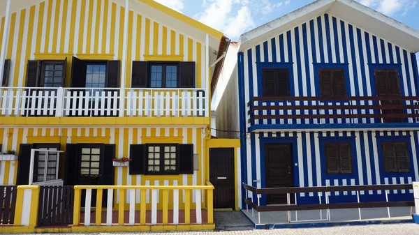 小传统和五颜六色的房子的哥斯达黎加新星 — 图库照片
