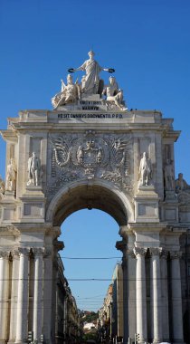 renkli ve görkemli Praça yapmak comercio Lizbon