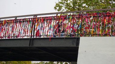 Şehir Aveiro Portekiz gemisi kanallar aracılığıyla tekne turu