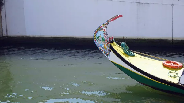 Традиционная Покрашенная Деревянная Молисиро Лодки Aveiro — стоковое фото