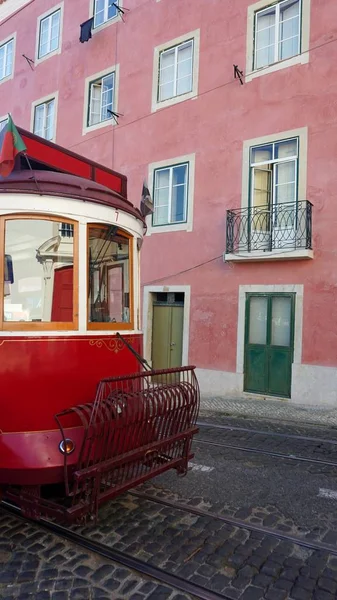 Tram Trasporto Tradizionale Nella Città Lisbona — Foto Stock