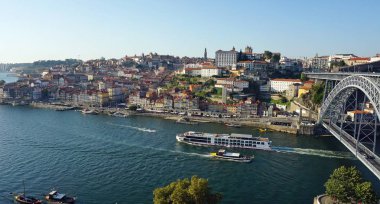 doğal cityscape Portekizce şehir porto douro nehir ve köprü ile