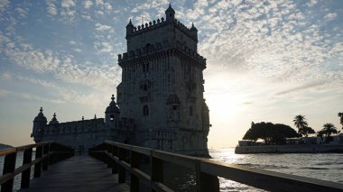 Lizbon belemtower doğal günbatımı 