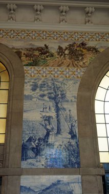sao bento, renkli ceremics Tren İstasyonu Porto