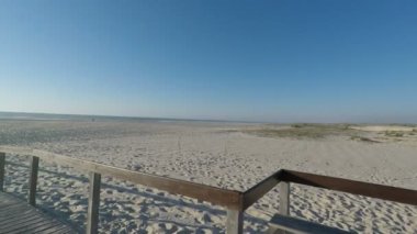 öğleden sonra sao jacinto Beach Portekiz'de kum tepeleri