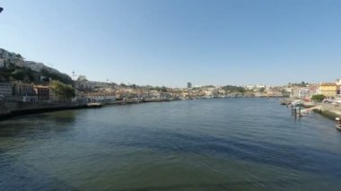 porto Douro nehirde güneşli bir günde