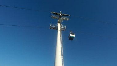 Modern teleferik Lizbon Portekiz