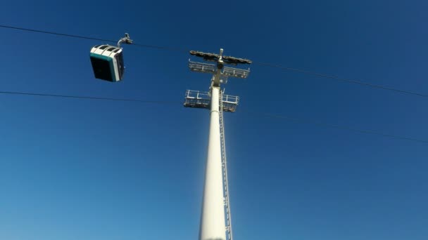 Teleférico Moderno Lisbon Portugal — Vídeo de stock