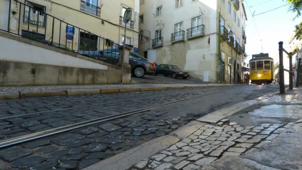 Lisbon Portugal Circa Octubre 2018 Tranvía Las Calles — Vídeo de stock