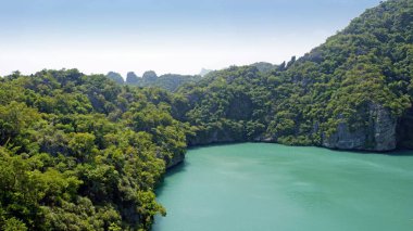 Mae ko ko zümrüt tuzlu su Gölü