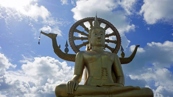 Große Buddha-Statue auf Koh Samui — Stockfoto