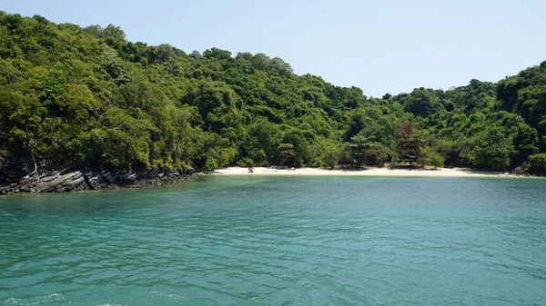 Île tropicale de wua ta lap en Thaïlande — Photo